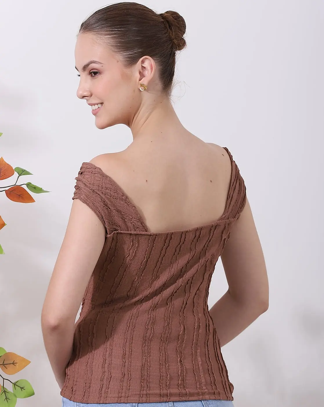 Cross-Shoulder Slim Top - Light Brown