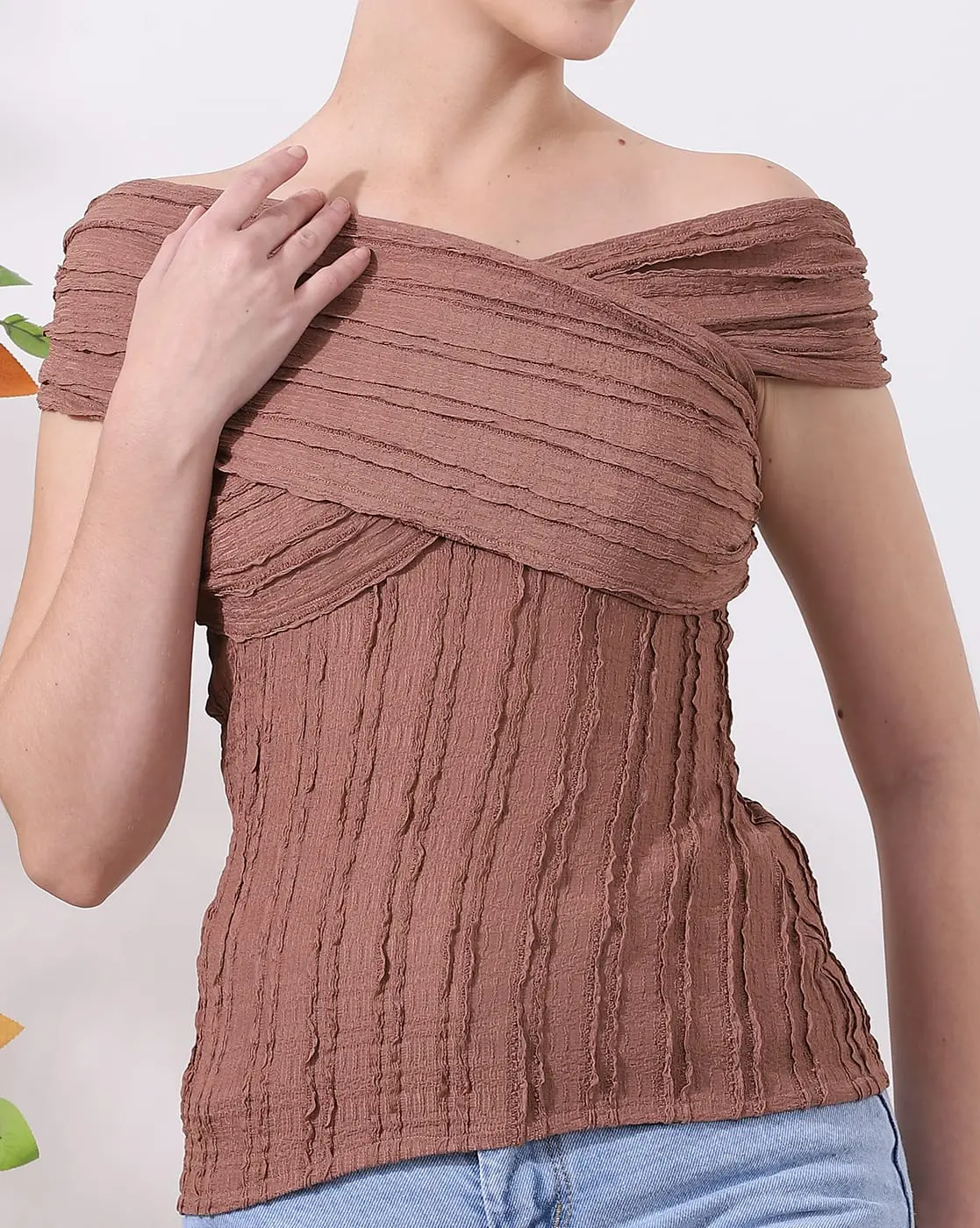 Cross-Shoulder Slim Top - Light Brown